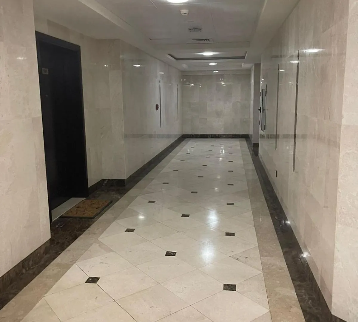 Apartment Near The Beach In Khalidiya New Location 0*, Abu Dhabi Emirati Arabi Uniti
