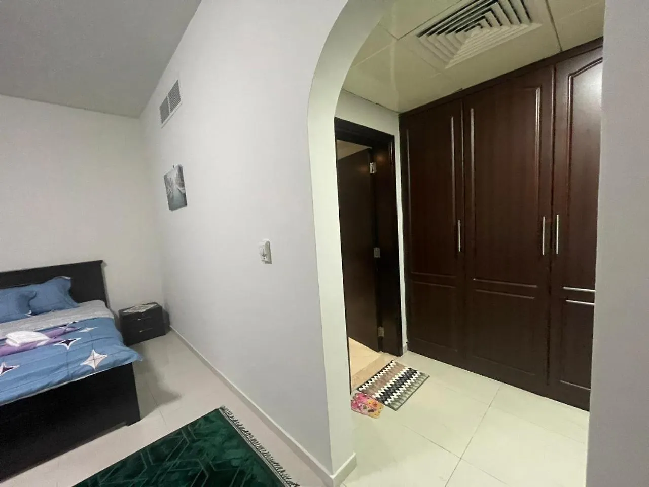 Apartment Near The Beach In Khalidiya New Location