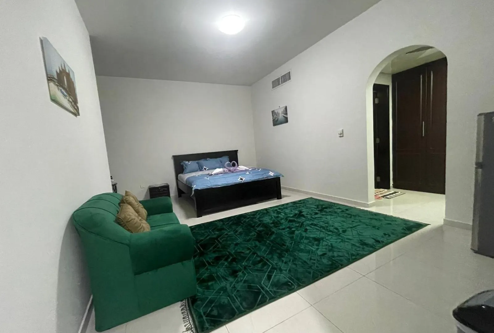 Apartment Near The Beach In Khalidiya New Location 0*, Abu Dhabi Emirati Arabi Uniti