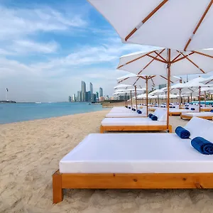 Курортный комплекс Radisson Blu & Resort, Corniche, Абу-Даби