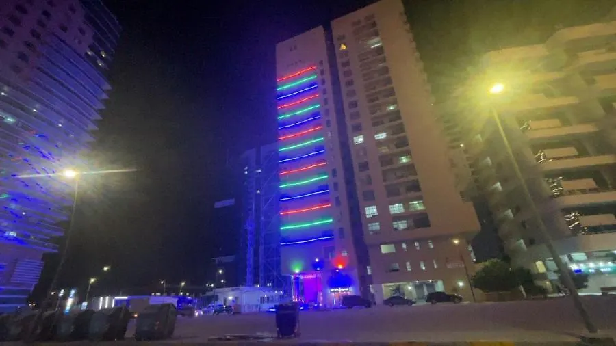 Apartment Near The Beach In Khalidiya New Location アブダビ アラブ首長国連邦